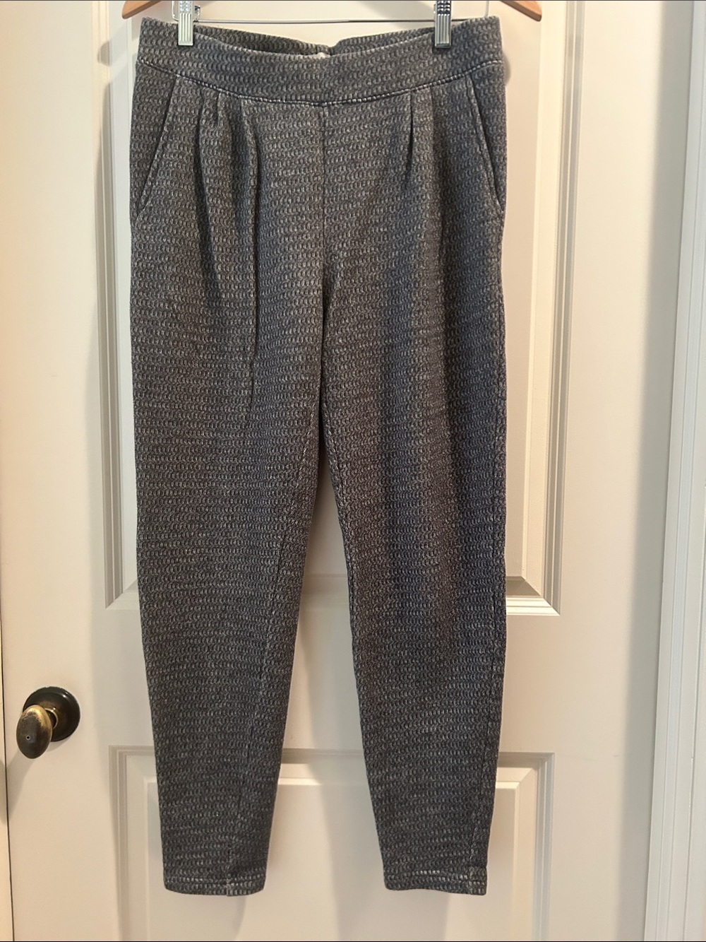 Madewell Textured PullOn Knit elastic waistband Tapered Pants pockets size M